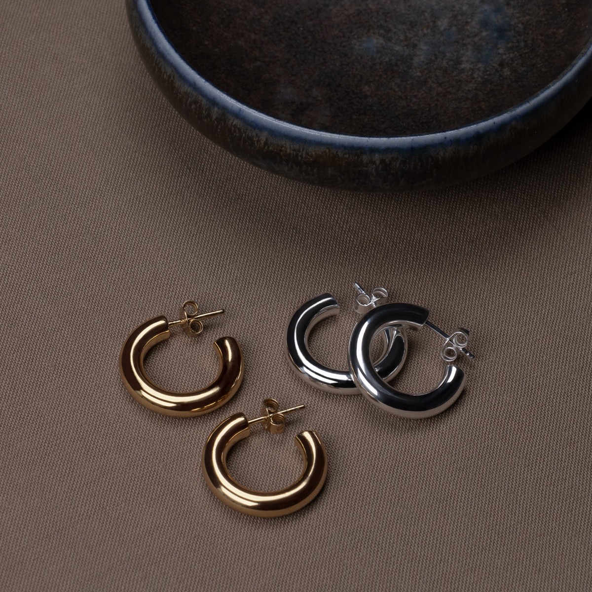 Chunky Hoops – Medium Silver